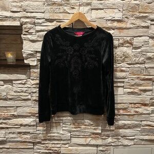 Lilly Pulitzer Rami Velour Sweatshirt , Color Black, Size S